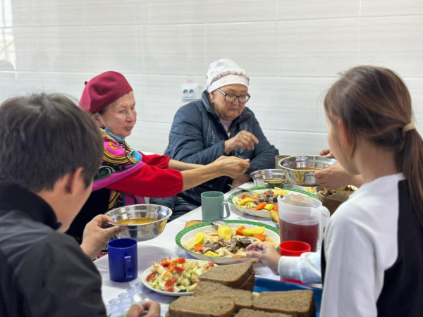 Родители гвардейцев ознакомились с воинской частью в Туркестане Родители гвардейцев ознакомились с воинской частью в Туркестане