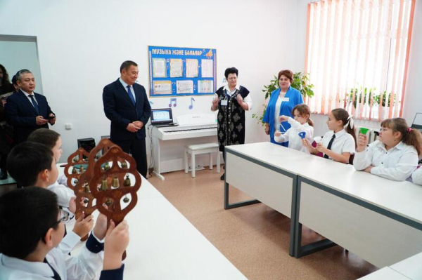 Марат Ахметжанов встретился с жителями Сандыктауского района и обсудил развитие территории