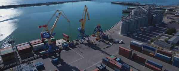 Дороги и погранпереходы: как развивают инфраструктуру хабов, рассказал глава Минтранспорта