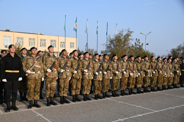 В Мангистауской области более 700 новобранцев приняли Военную присягу В Мангистауской области более 700 новобранцев приняли Военную присягу