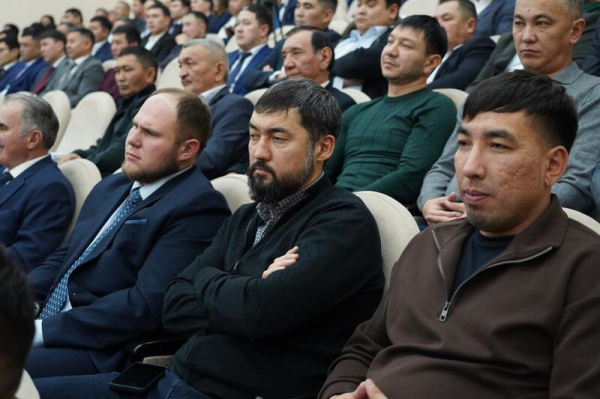 Рекордный урожай и громкое признание: в Акмолинской области наградили лучших аграриев