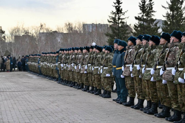 В Астане более 200 солдат принесли присягу на верность Родине