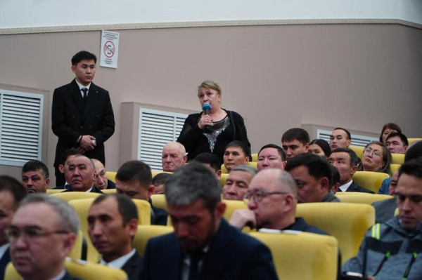 Встречу с населением Бурабайского района провел аким области Марат Ахметжанов