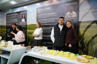 Лучшие предприниматели Акмолинской области представили продукцию на выставке, посвященной Дню сельхозработников Лучшие предприниматели Акмолинской области представили продукцию на выставке, посвященной Дню сельхозработников