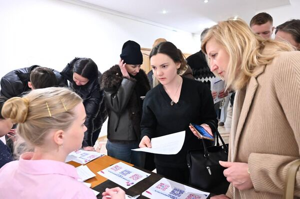 45 российских вузов представили на выставке университетов в Астане