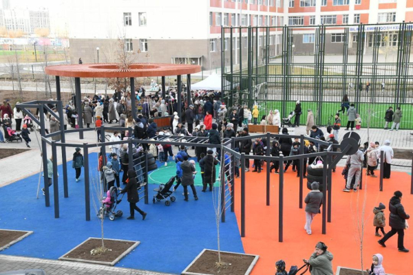 Развитие зелёных зон: в Астане открыли новый сквер Развитие зелёных зон: в Астане открыли новый сквер