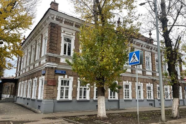 Жизнь на берегу Урала: новое дыхание старого Уральска - фоторепортаж