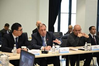 Новые подходы к развитию сельского хозяйства обсудили депутаты на выездном заседании Новые подходы к развитию сельского хозяйства обсудили депутаты на выездном заседании