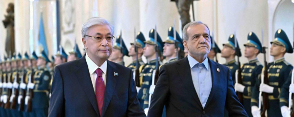 Впервые в Казахстане представили персидские старинные рукописи о Казахском ханстве 