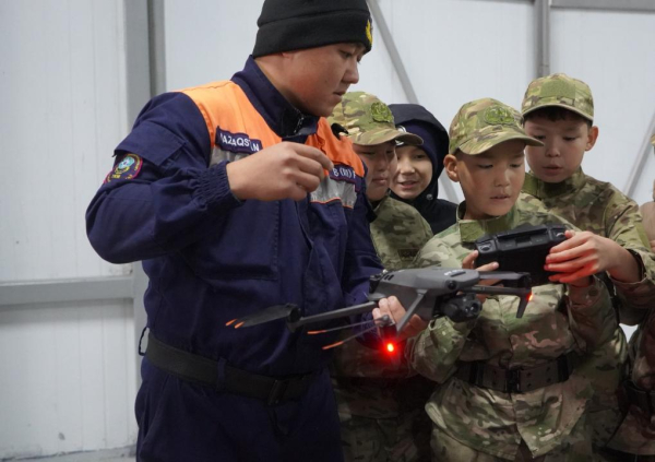 В Конаеве открыли новый кадетский класс для подготовки будущих спасателей В Конаеве открыли новый кадетский класс для подготовки будущих спасателей