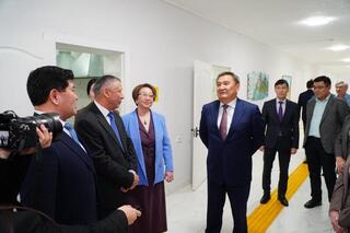 Глава региона посетил социальные объекты областного центра