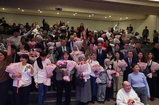 В новую квартиру &ndash; в Новый год: очередникам Косшы вручили ключи