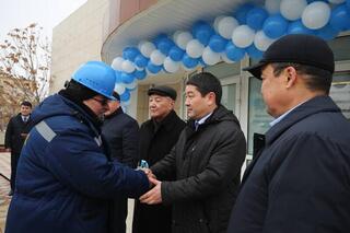 В Актау предприятию MAЭK вручили 20 автобусов В Актау предприятию MAЭK вручили 20 автобусов