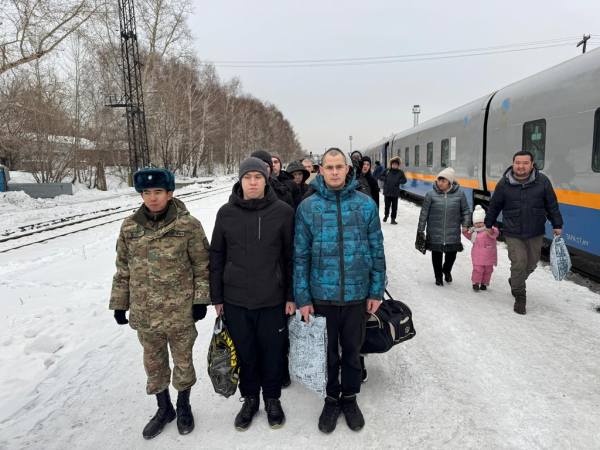 Воинская часть Усть-Каменогорска приняла более 60 молодых новобранцев Воинская часть Усть-Каменогорска приняла более 60 молодых новобранцев