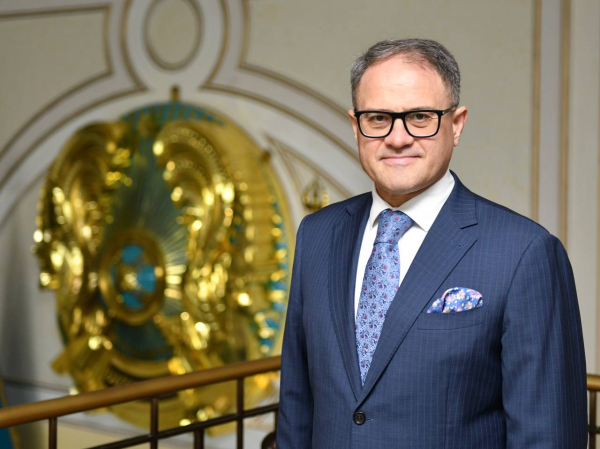 Токаев назначил новых послов в Чехии, Нидерландах и Люксембурге
Токаев назначил новых послов в Чехии, Нидерландах и Люксембурге