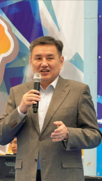 Госслужащие ВКО заменили новогодние корпоративы на спортивные состязания