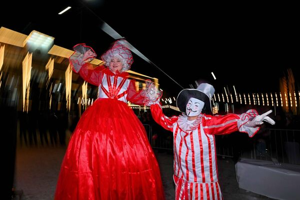 Как зажигали елки в регионах Казахстана 