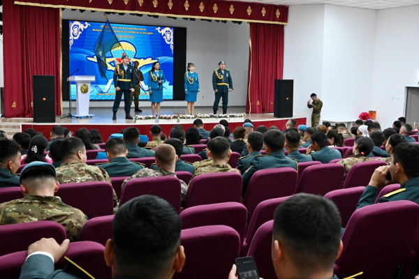 &laquo;Благодарю за службу!&raquo;: в Конаевском гарнизоне чествовали лучших