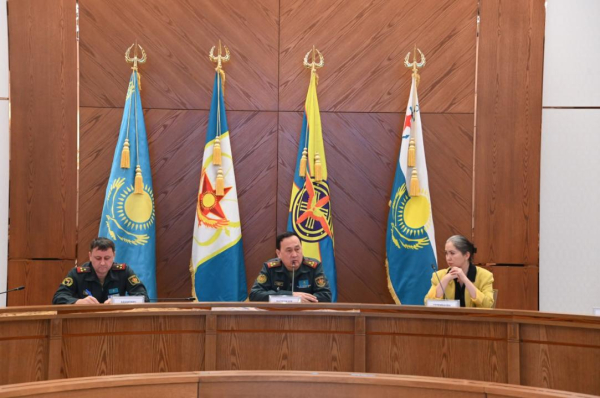 Во Дворце Независимости подвели итоги деятельности республиканского движения «Жас сарбаз» Во Дворце Независимости подвели итоги деятельности республиканского движения «Жас сарбаз»