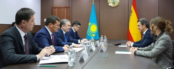 Крупнейший в Казахстане цех по производству сгущенного молока открыли в Петропавловске 