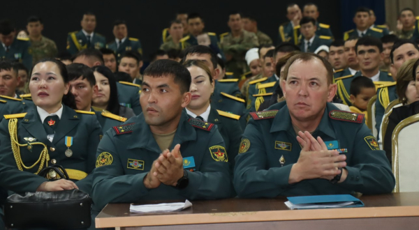 В Шымкенте состоялось торжественное подведение итогов боевой подготовки мехбригады В Шымкенте состоялось торжественное подведение итогов боевой подготовки мехбригады