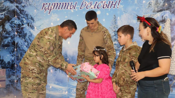 В Вооруженных силах новогодними мероприятиями было охвачено более 47 тысяч детей военнослужащих