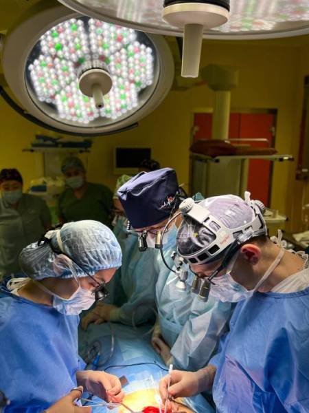 Высокие технологии в медицине: какие операции казахстанцам делают по ОСМС