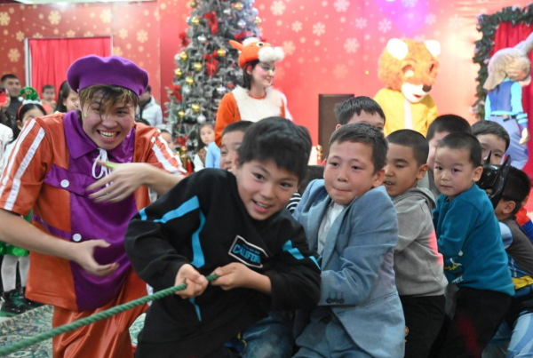 Дети ВМС ВС РК окунулись в атмосферу новогоднего волшебства Дети ВМС ВС РК окунулись в атмосферу новогоднего волшебства