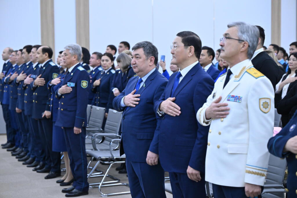 От учебы к службе: в Академии при Генпрокуратуре прошел торжественный выпуск