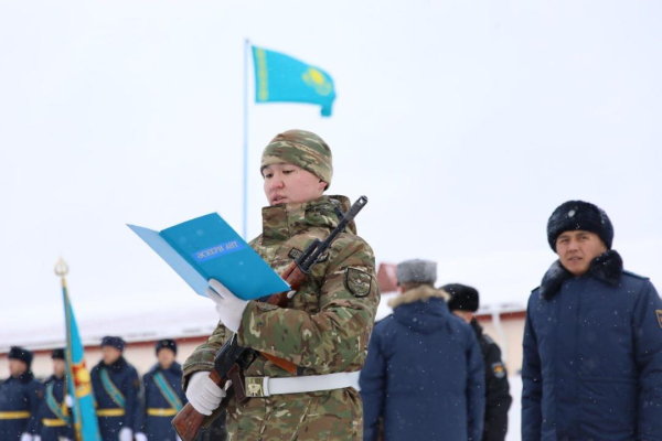 В Акмолинском гарнизоне солдаты войск ПВО дали клятву на верность Родине В Акмолинском гарнизоне солдаты войск ПВО дали клятву на верность Родине