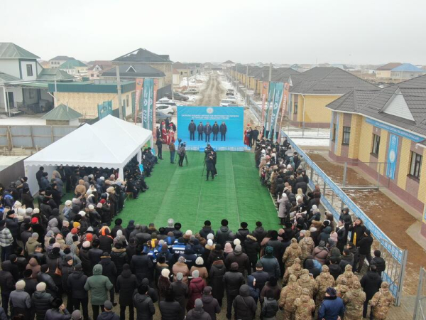 В Казалинском районе очередникам вручили ключи от жилья