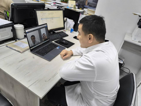 Онлайн медицина в Казахстане: как телемедицина помогает жителям сёл Онлайн медицина в Казахстане: как телемедицина помогает жителям сёл