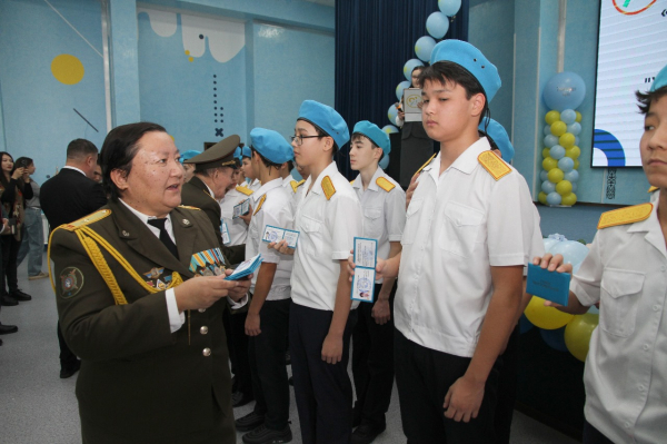 В Астане в классе «Жас Бүркіт» Национальной гвардии состоялась торжественная церемония принятия присяги В Астане в классе «Жас Бүркіт» Национальной гвардии состоялась торжественная церемония принятия присяги