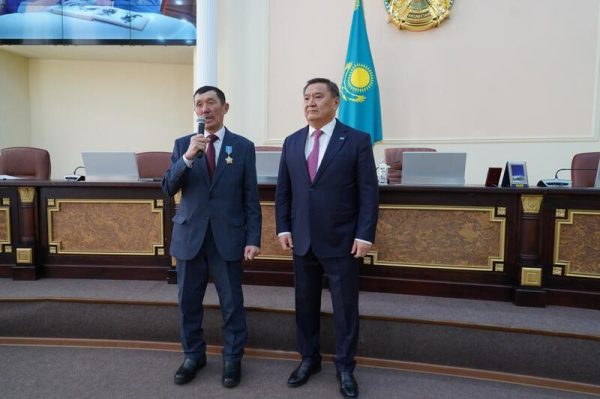 Государственные награды получили лучшие представители рабочих профессий