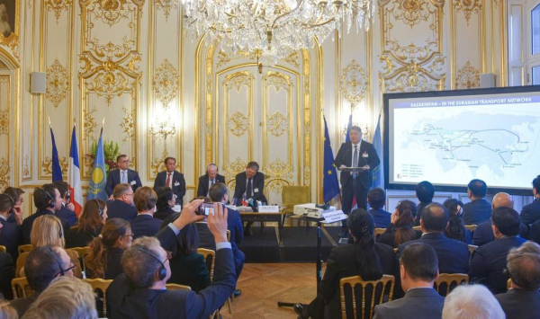 Казахстан укрепляет авиационное сотрудничество с Airbus