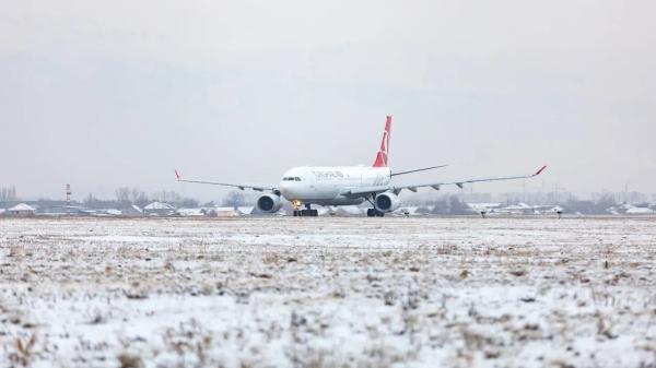 Минтранспорта о высоких ценах на авиабилеты: Чистых лоукостеров почти не осталось
Минтранспорта о высоких ценах на авиабилеты: Чистых лоукостеров почти не осталось