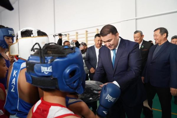 Развитие массового спорта: в Туркестанской области открыли современный спортцентр