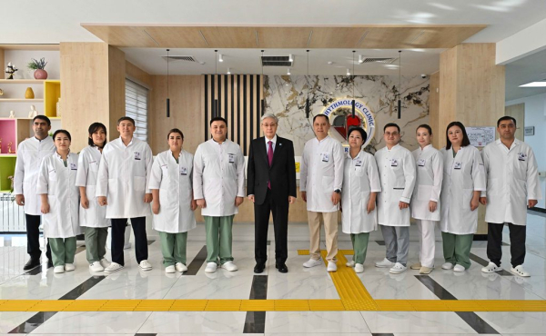 Токаев оценил развитие кардиохирургии в Таразе