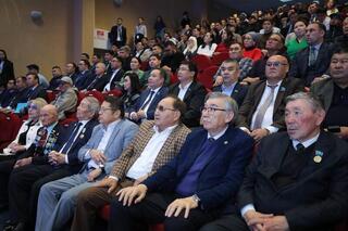 Нурдаулет Килыбай выслушал проблемы жителей города Актау Нурдаулет Килыбай выслушал проблемы жителей города Актау