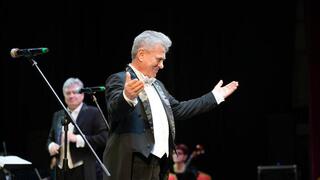 В ВКО состоялся концерт Заслуженного артиста РК Вячеслава Ткача