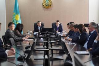Ермек Кенжеханұлы провел встречу с населением Акмолинской области Ермек Кенжеханұлы провел встречу с населением Акмолинской области