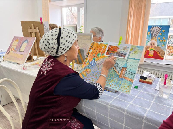 Аким области посетил центр активного долголетия города Степногорска Аким области посетил центр активного долголетия города Степногорска