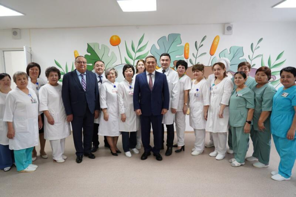 Глава региона посетил социальные объекты областного центра