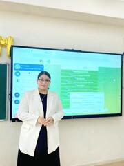 Педагог профориентатор Мангистауской области разработала бот, помогающий школьникам выбрать будущую профессию