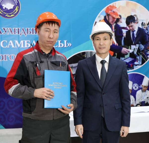 В Акмолинской области создана еще одна трудовая ассамблея В Акмолинской области создана еще одна трудовая ассамблея