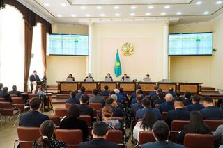 Рост инвестиций и развитие дорожной инфраструктуры рассмотрены на заседании акимата