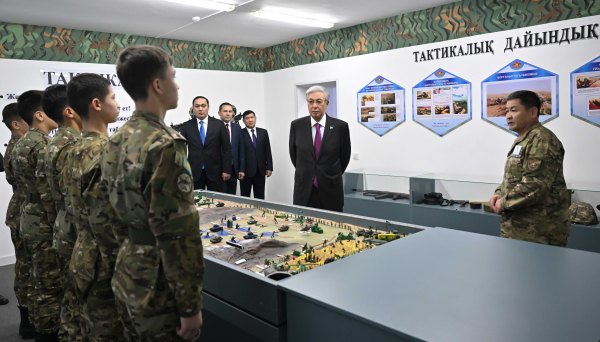 Государство уделяет особое внимание системе военного образования &ndash;  Токаев