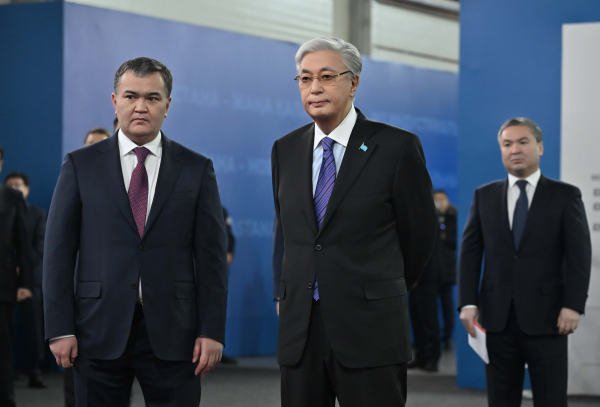 Обрабатывающая промышленность Астаны: Токаев посетил индустриальную выставку