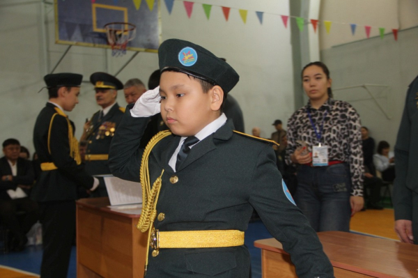 Юные патриоты приняли присягу в Усть-Каменогорске Юные патриоты приняли присягу в Усть-Каменогорске