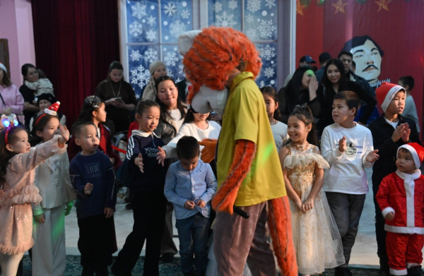 Дети ВМС ВС РК окунулись в атмосферу новогоднего волшебства Дети ВМС ВС РК окунулись в атмосферу новогоднего волшебства